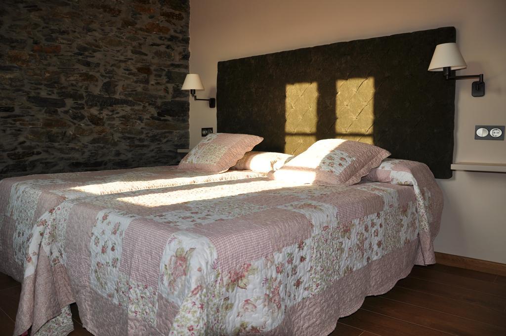 Casa Pacho Apartamentos Rurales Luarca Quarto foto